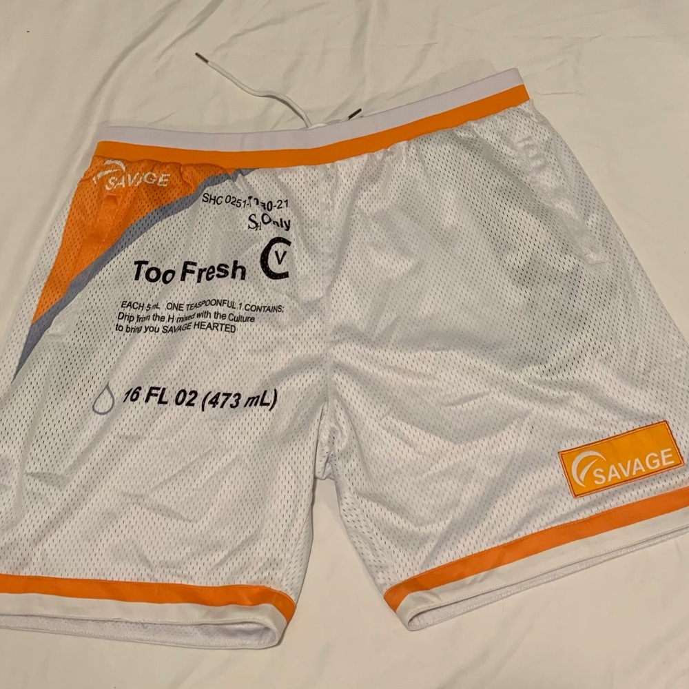 SAVAGE. White and Orange Athletic Shorts. MENS.
Color white :orange